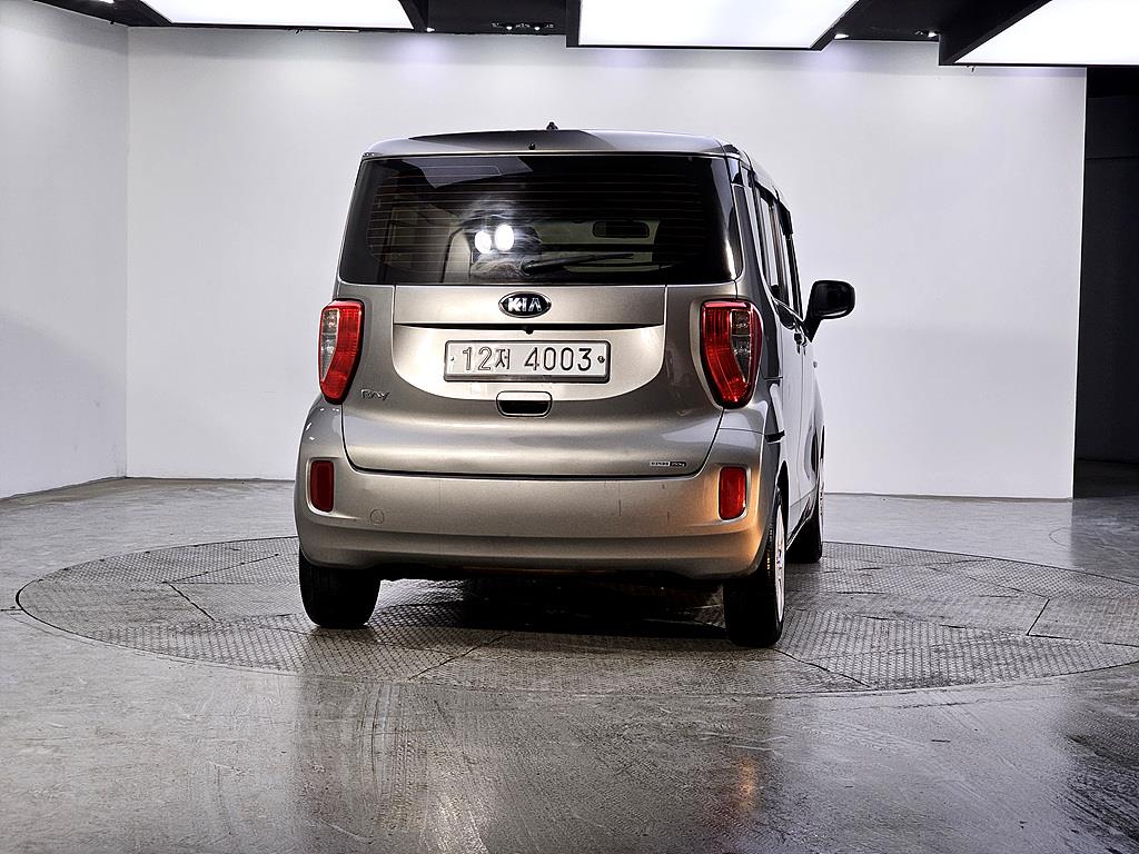 KIA Ray - Vista 3
