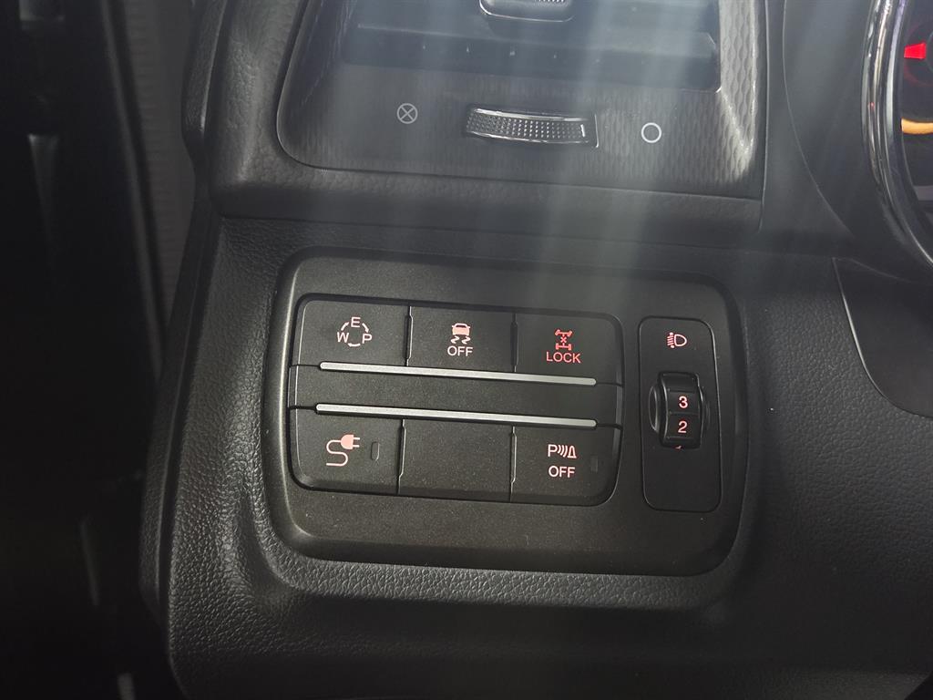 Ssangyong Tivoli - Vista 8