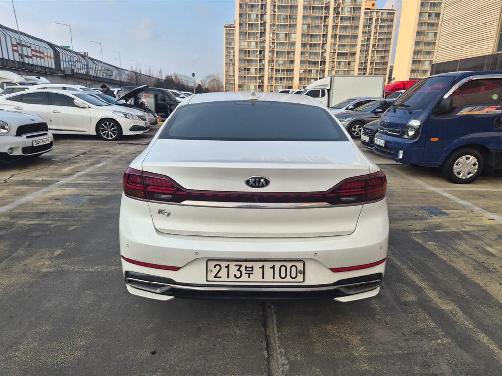 KIA K7 - Vista 4