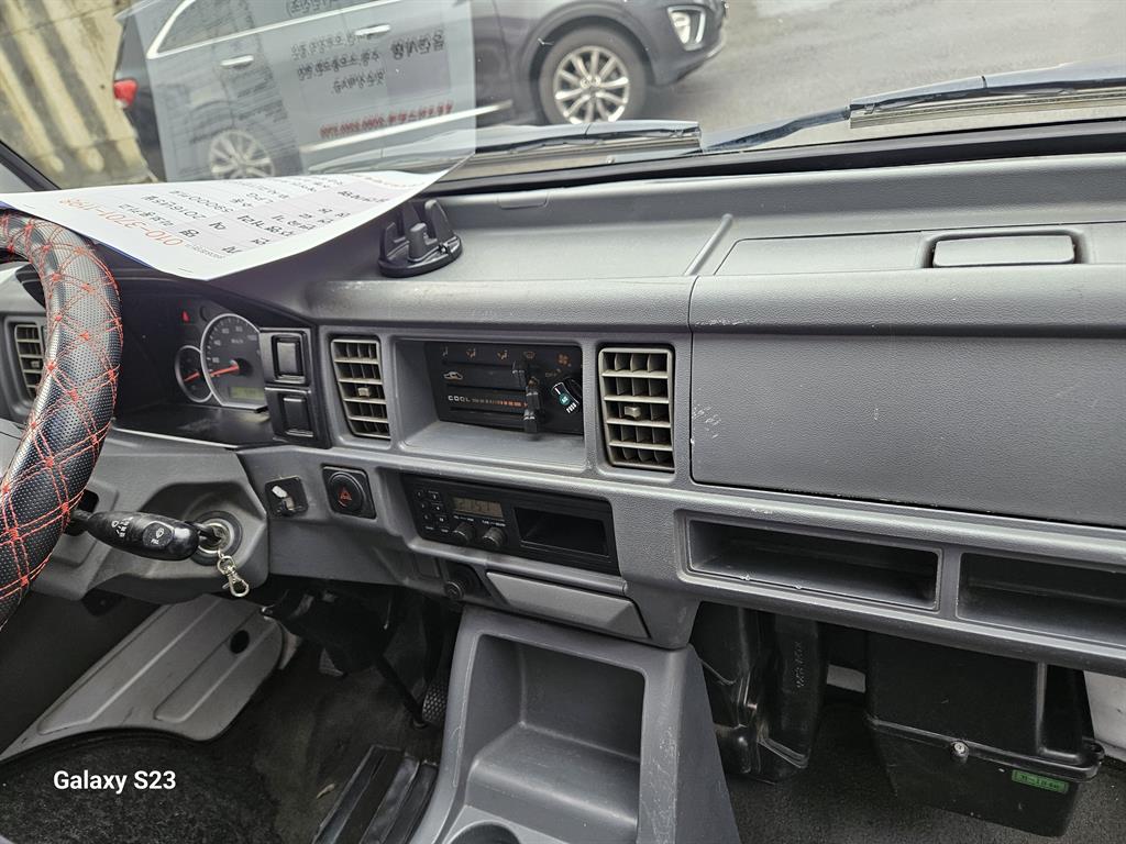 Small Truck Cargo (small) - Vista 6