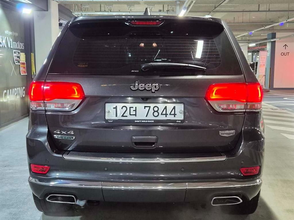 Jeep Cherokee - Vista 5