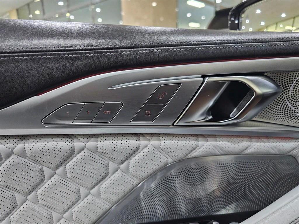 BMW 8 Series 2020 Gris - Importación desde Corea - HF Imports Iquique - Foto 15