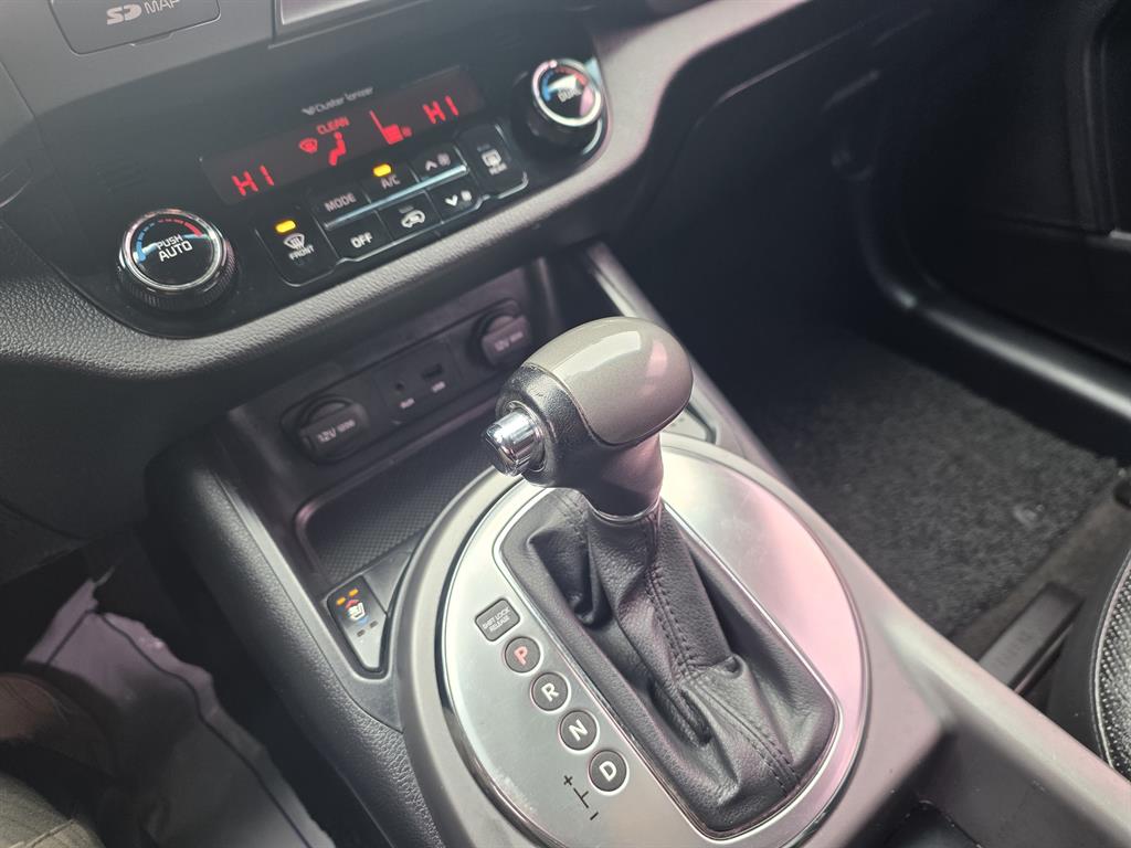 KIA Sportage - Vista 9