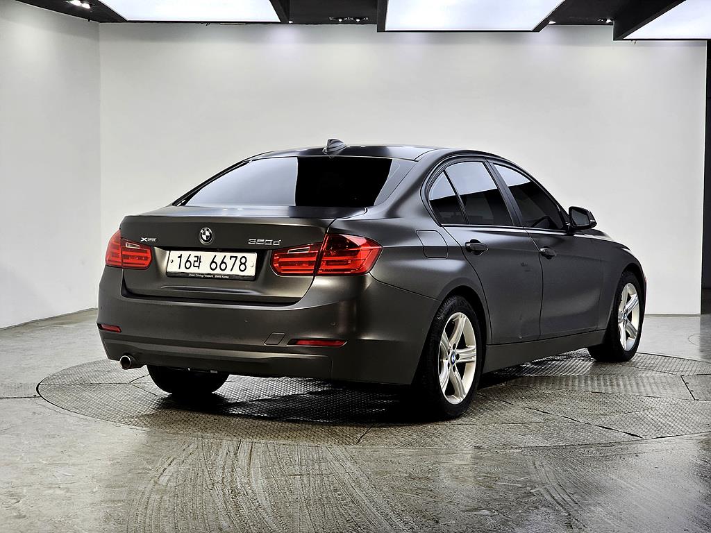BMW 3 series - Vista 4