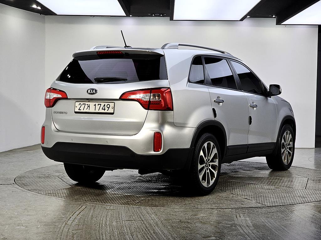 KIA Sorento - Vista 4