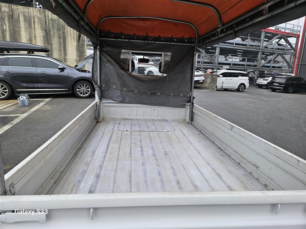 Small Truck Cargo (small) 2016 Blanco - Importación desde Corea - HF Imports Iquique - Foto 15