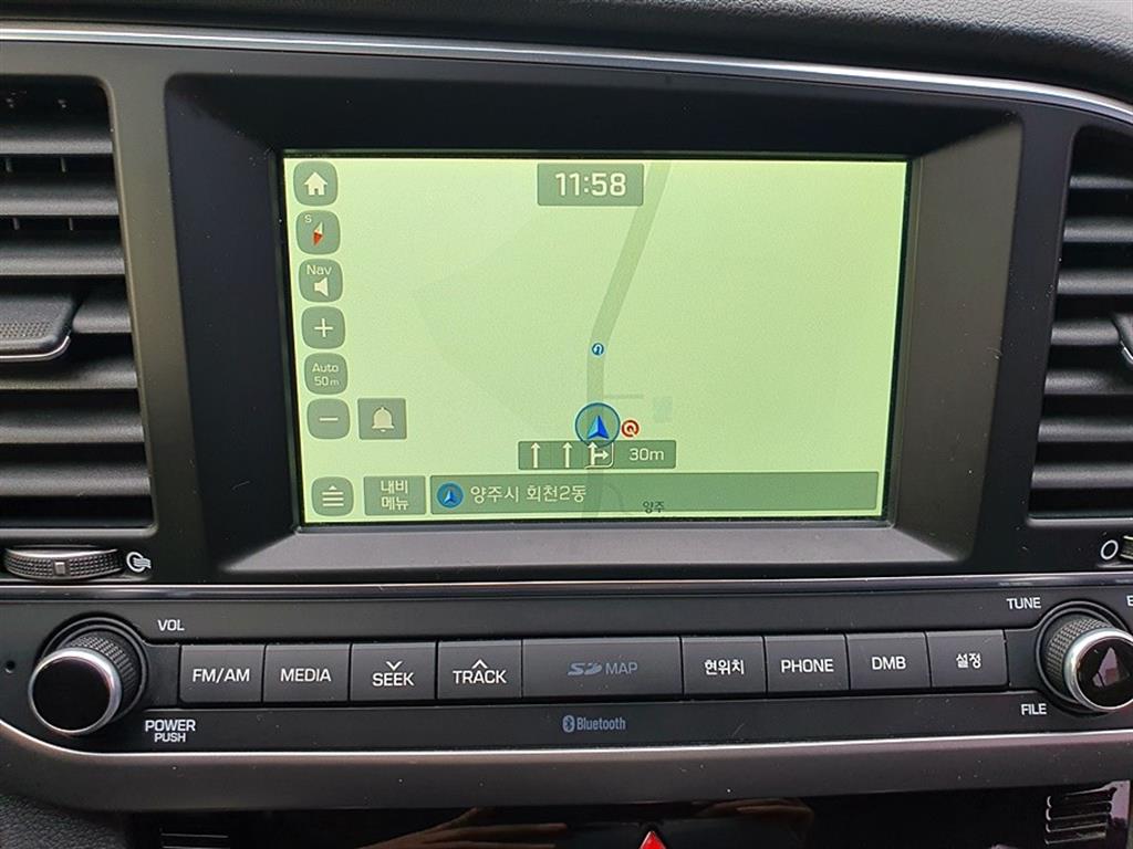 HYUNDAI Avante 2016 the color of pearl - Importación desde Corea - HF Imports Iquique - Foto 18