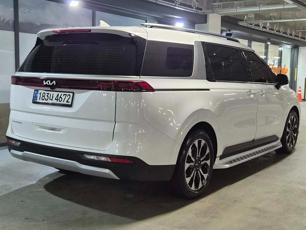 KIA Carnival - Vista 4
