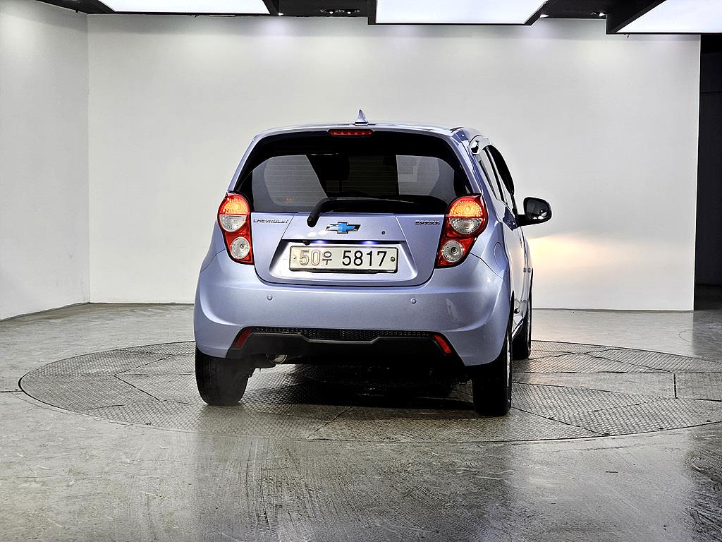 Chevrolet Spark - Vista 3