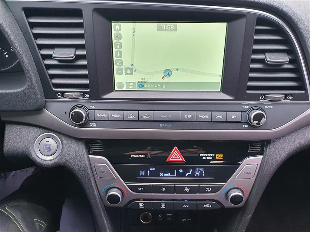 HYUNDAI Avante 2016 the color of pearl - Importación desde Corea - HF Imports Iquique - Foto 15