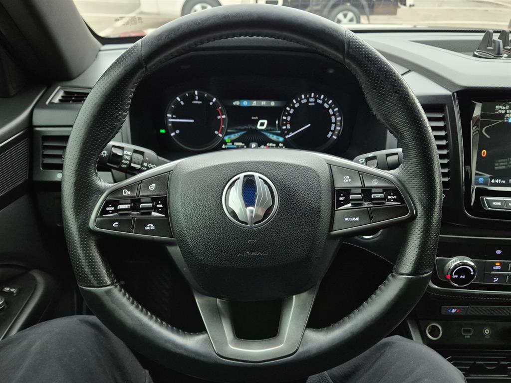 Ssangyong Rexton - Vista 12