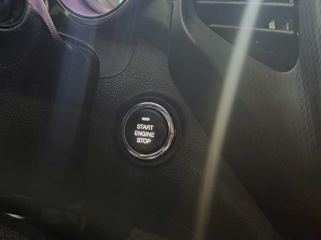 Ssangyong Tivoli 2017 Azul - Importación desde Corea - HF Imports Iquique - Foto 13