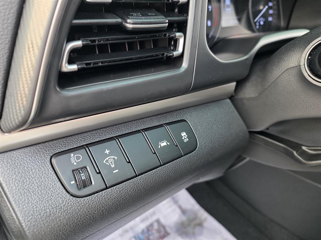 HYUNDAI Avante - Vista 8