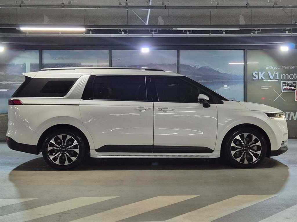 KIA Carnival - Vista 3