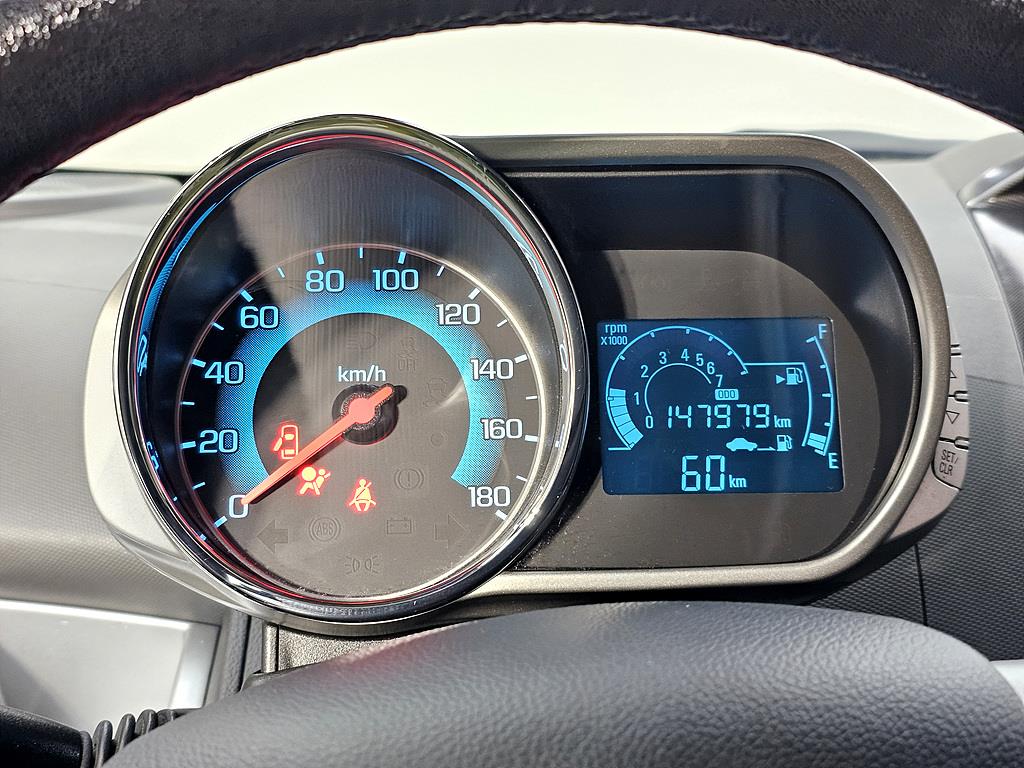 Chevrolet Spark - Vista 7