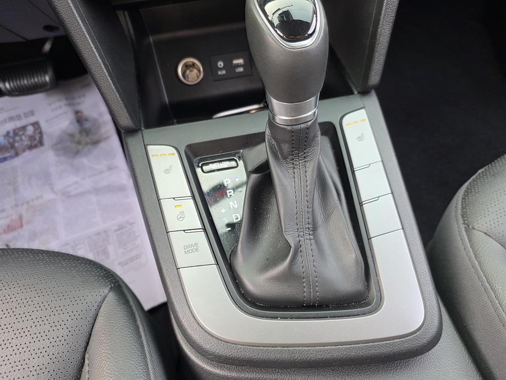 HYUNDAI Avante 2020 Blanco - Importación desde Corea - HF Imports Iquique - Foto 14