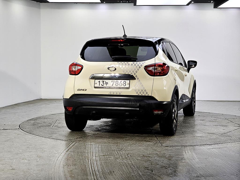 SAMSUNG QM3 - Vista 3