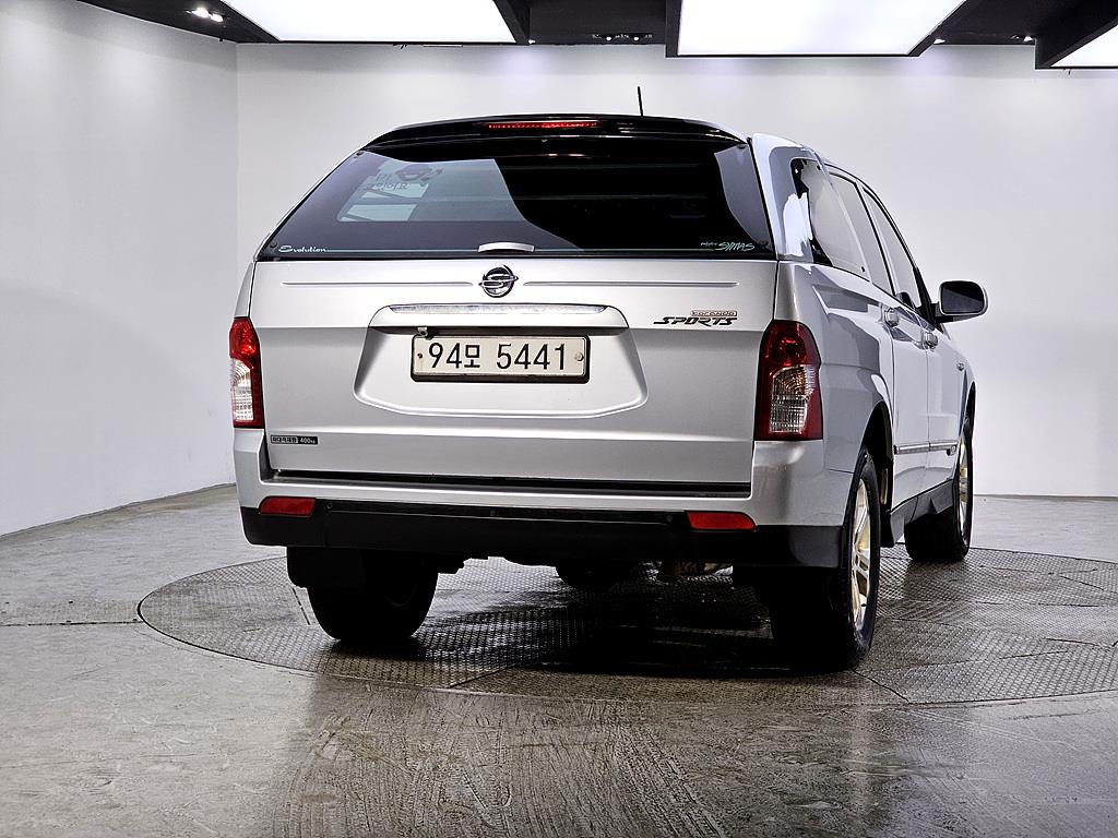 Ssangyong Korando - Vista 3