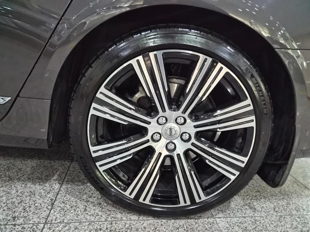 Volvo S90 2022 Gris - Importación desde Corea - HF Imports Iquique - Foto 20