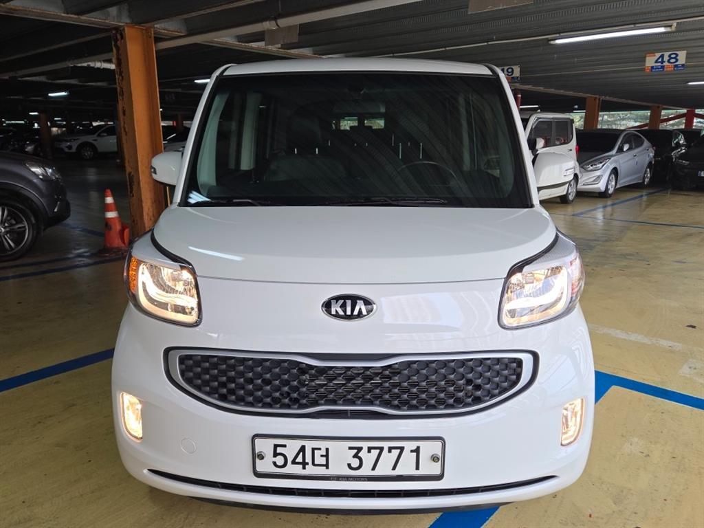 KIA Ray - Vista 5