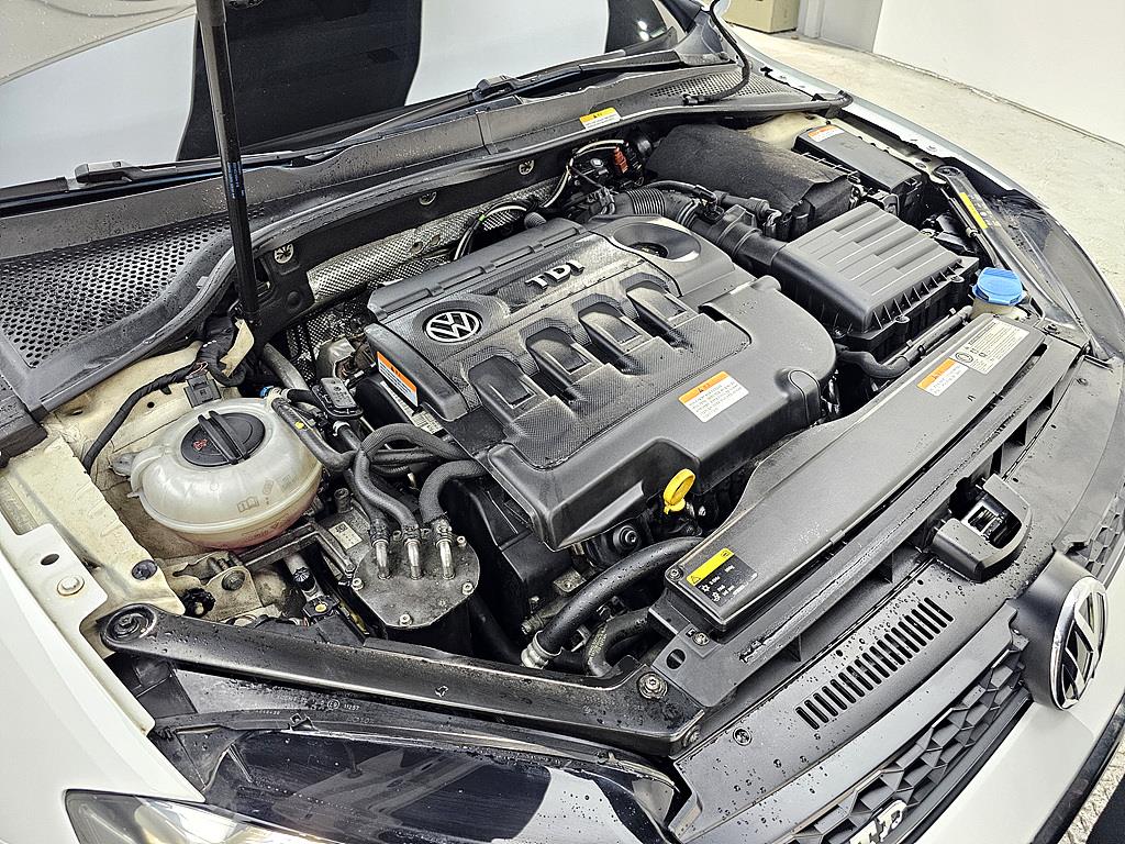 Volkswagen Golf - Vista 6