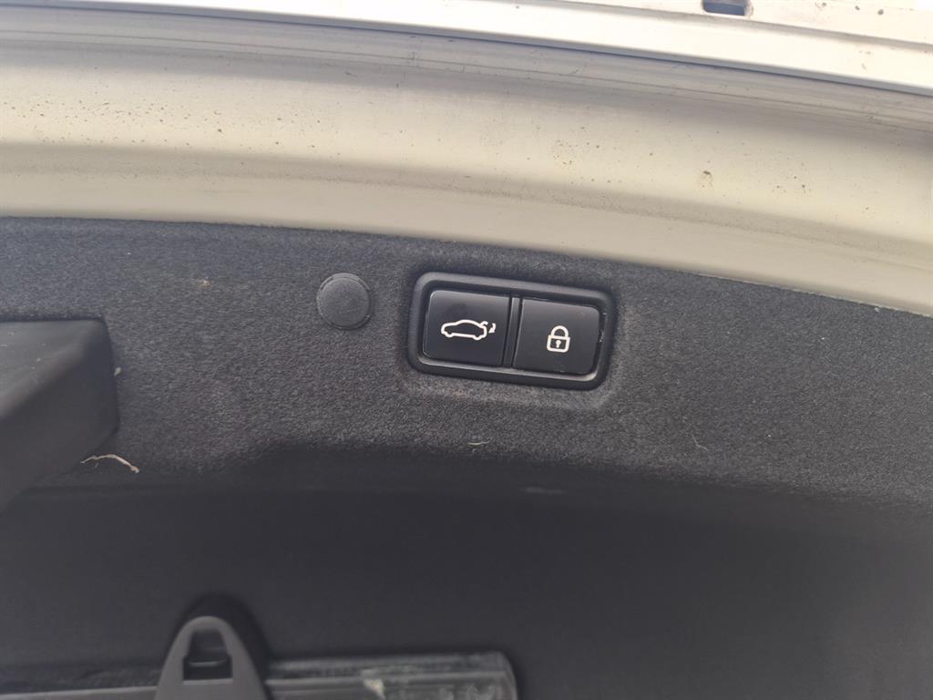 KIA K7 2020 Blanco - Importación desde Corea - HF Imports Iquique - Foto 17