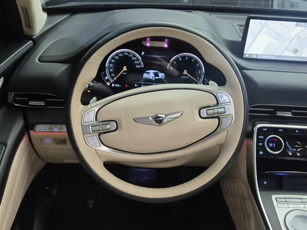 Genesis GV80 - Vista 10