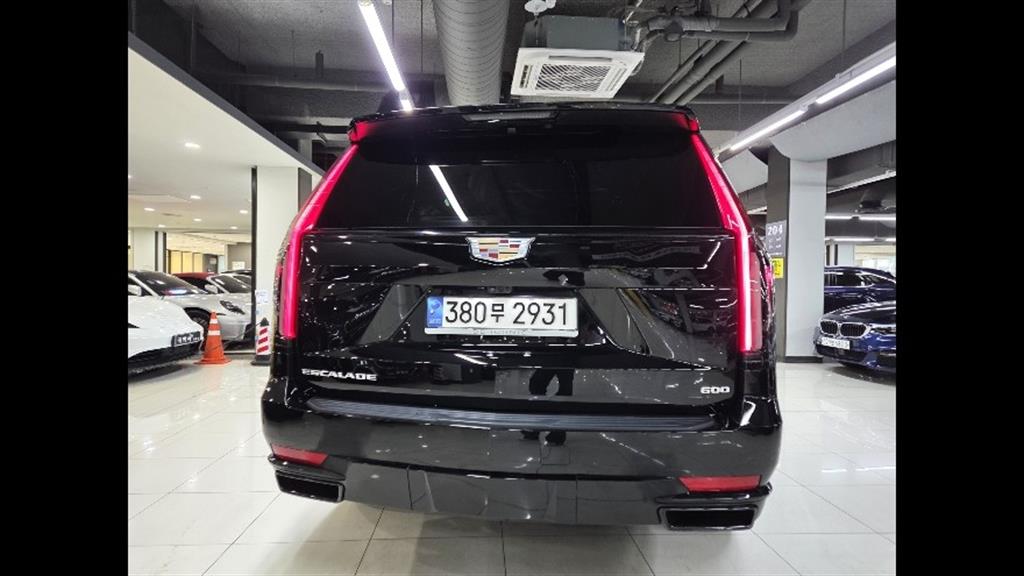 Cadillac Escalade - Vista 5