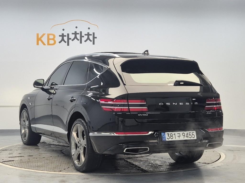 Genesis GV80 - Vista 3