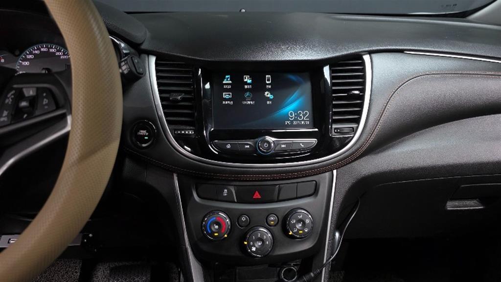 Chevrolet Trax 2017 Blanco - Importación desde Corea - HF Imports Iquique - Foto 13