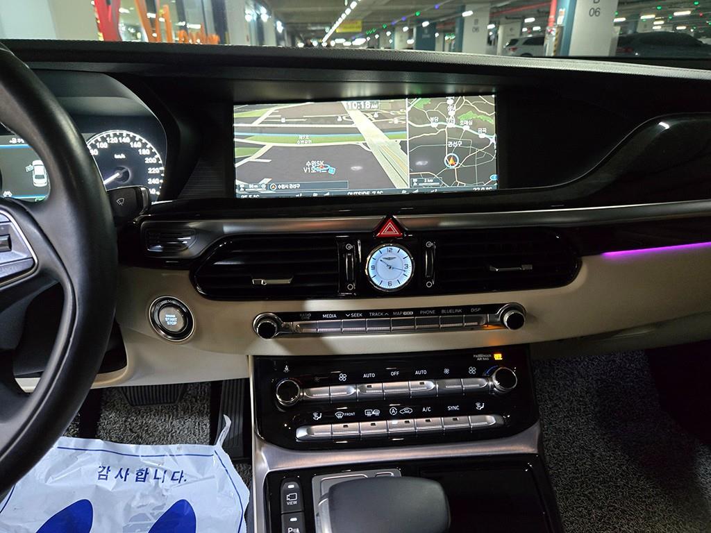 Genesis EQ900 - Vista 11