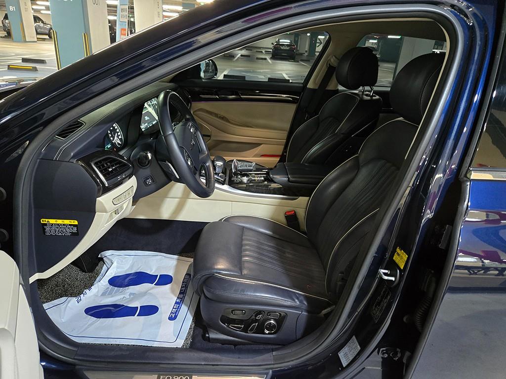 Genesis EQ900 - Vista 6