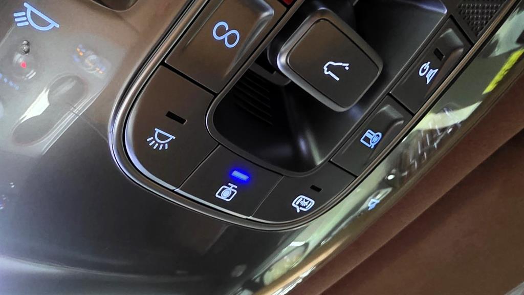 Genesis GV80 - Vista 6