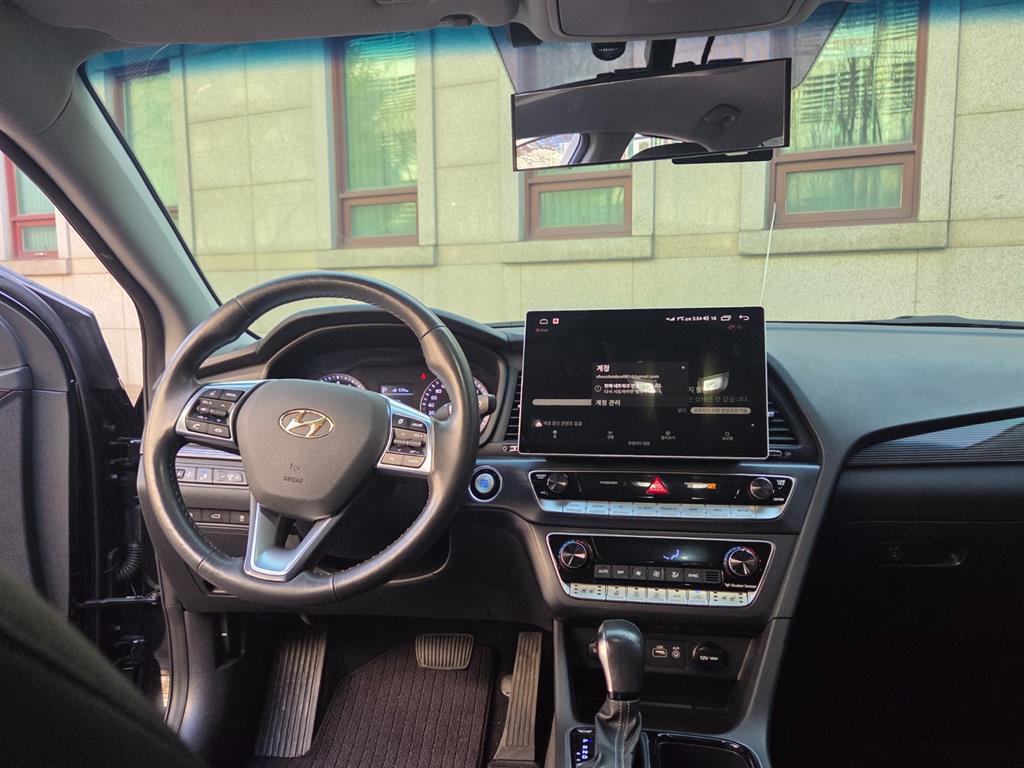 HYUNDAI Sonata - Vista 6