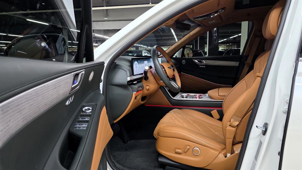 Genesis GV80 - Vista 12