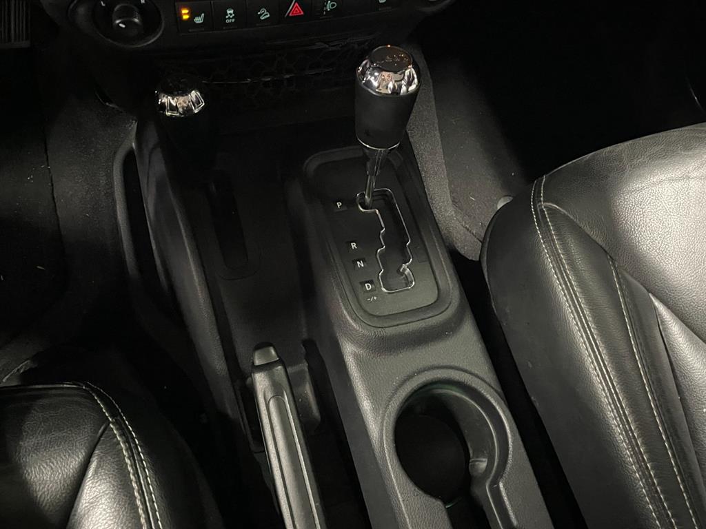 Jeep Wrangler 2016 Gris - Importación desde Corea - HF Imports Iquique - Foto 18