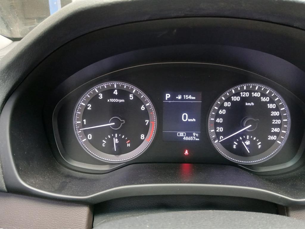 HYUNDAI Grandeur - Vista 10