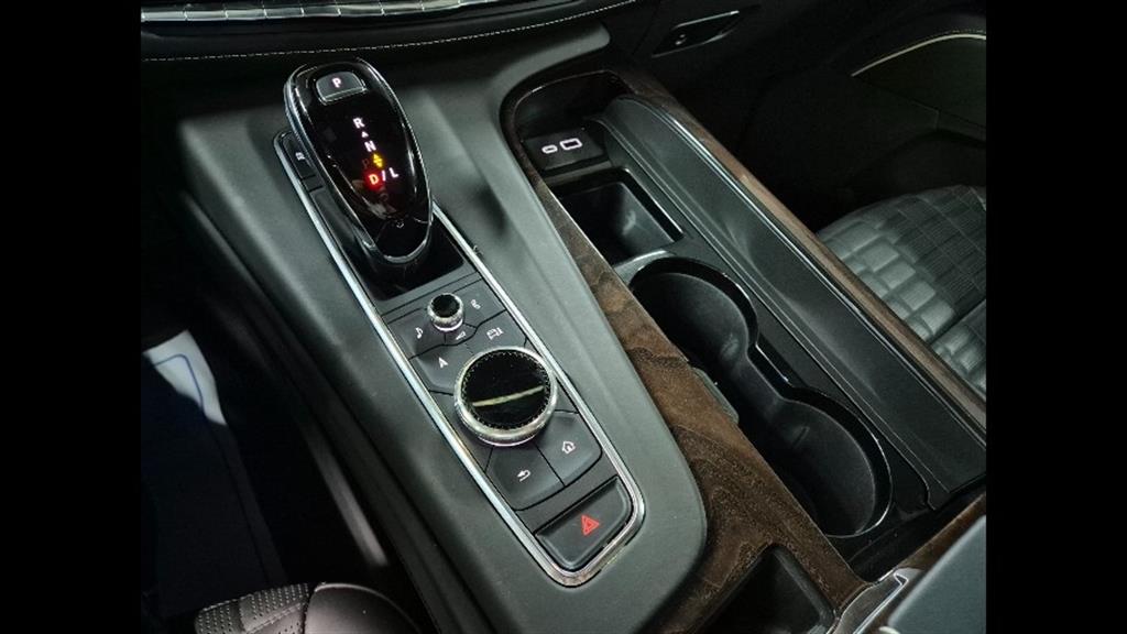 Cadillac Escalade 2022 Negro - Importación desde Corea - HF Imports Iquique - Foto 13