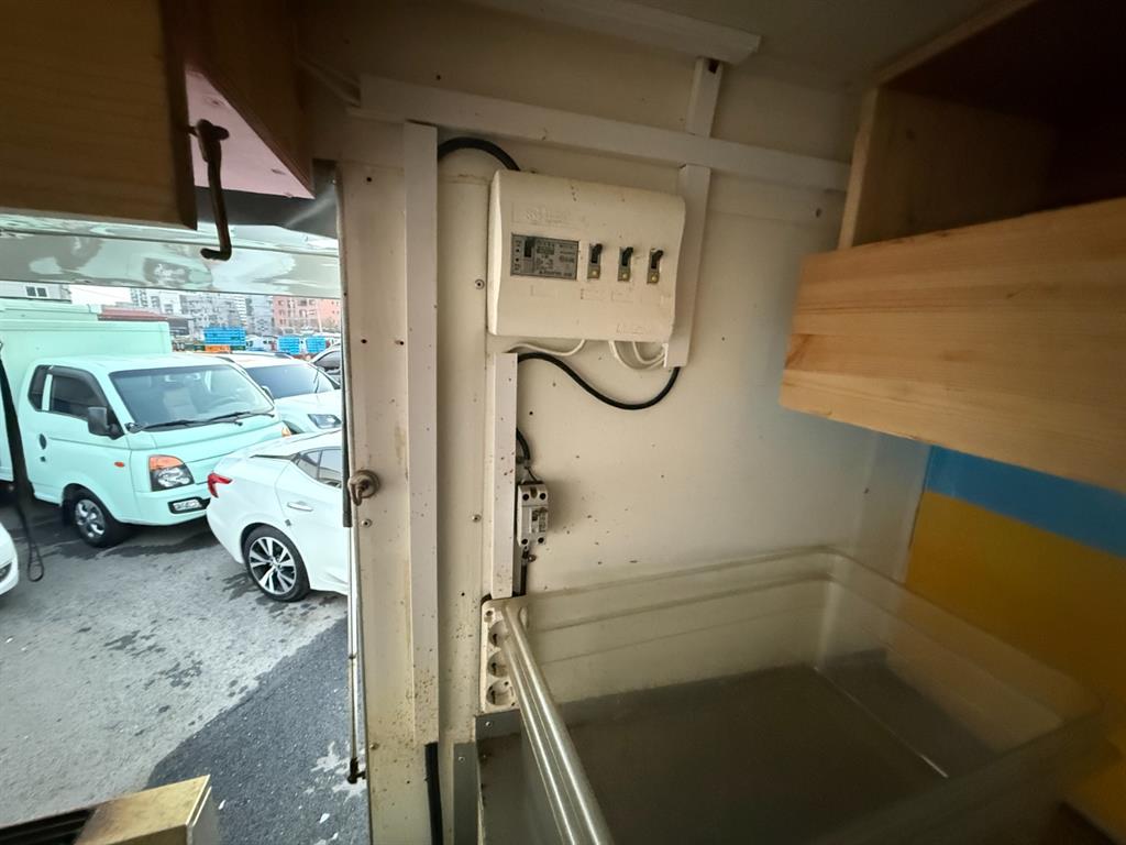 Small Truck Special (sneck/mobile sales) - Vista 11