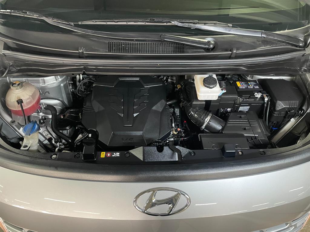 HYUNDAI Staria - Vista 6