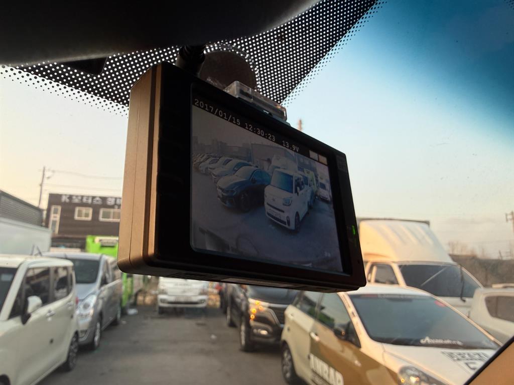 Small Truck Special (sneck/mobile sales) 2015 Blanco - Importación desde Corea - HF Imports Iquique - Foto 19