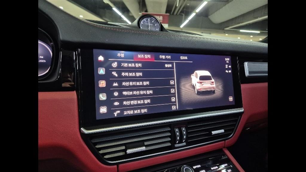 Porsche Cayenne - Vista 12