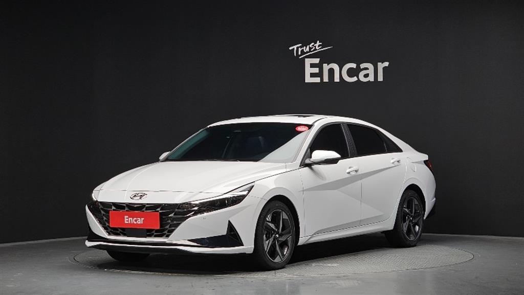 HYUNDAI Avante 2023 Blanco - Importación desde Corea - HF Imports Iquique - Foto 1