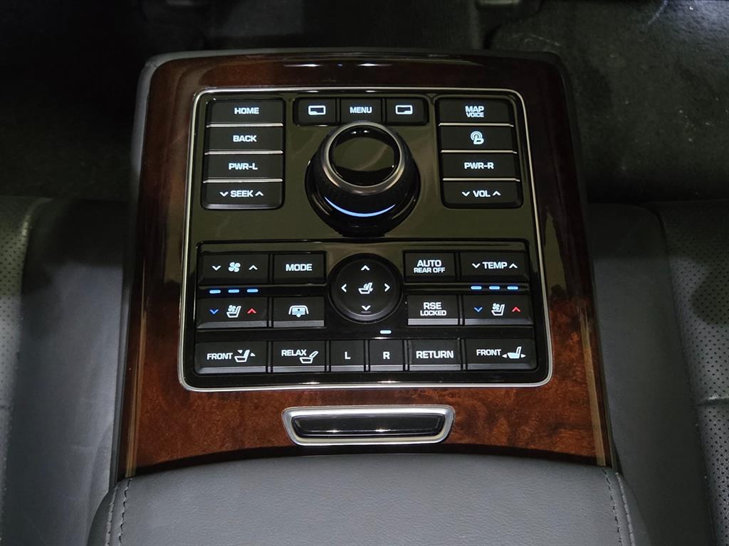 HYUNDAI Equus 2015 Negro - Importación desde Corea - HF Imports Iquique - Foto 17