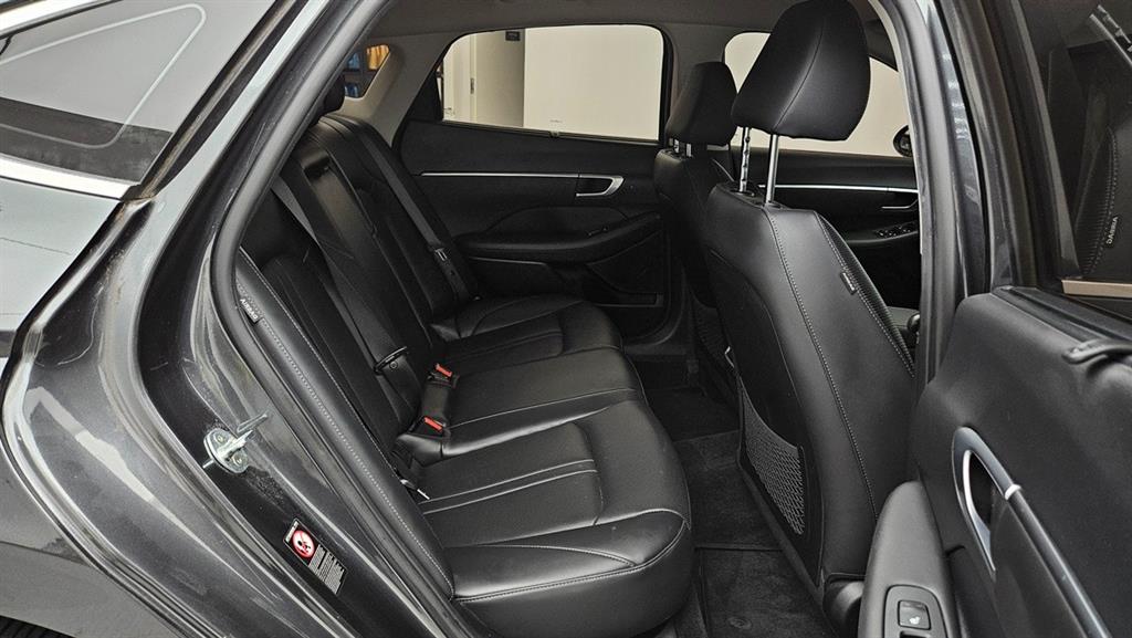 HYUNDAI Sonata - Vista 6