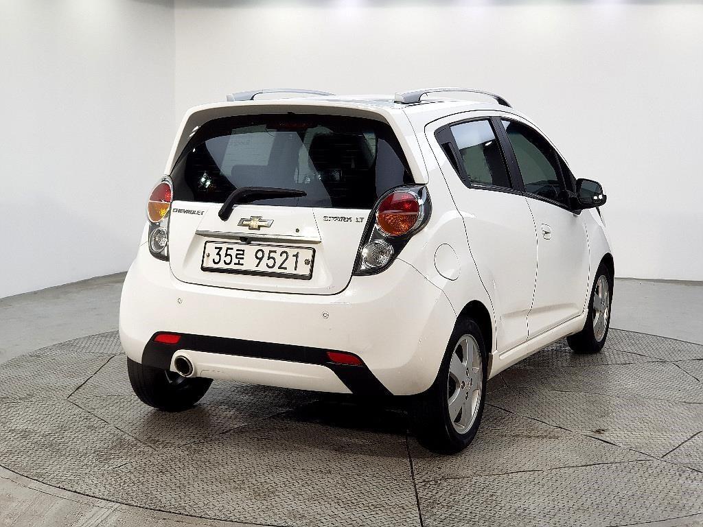 Chevrolet Spark - Vista 4