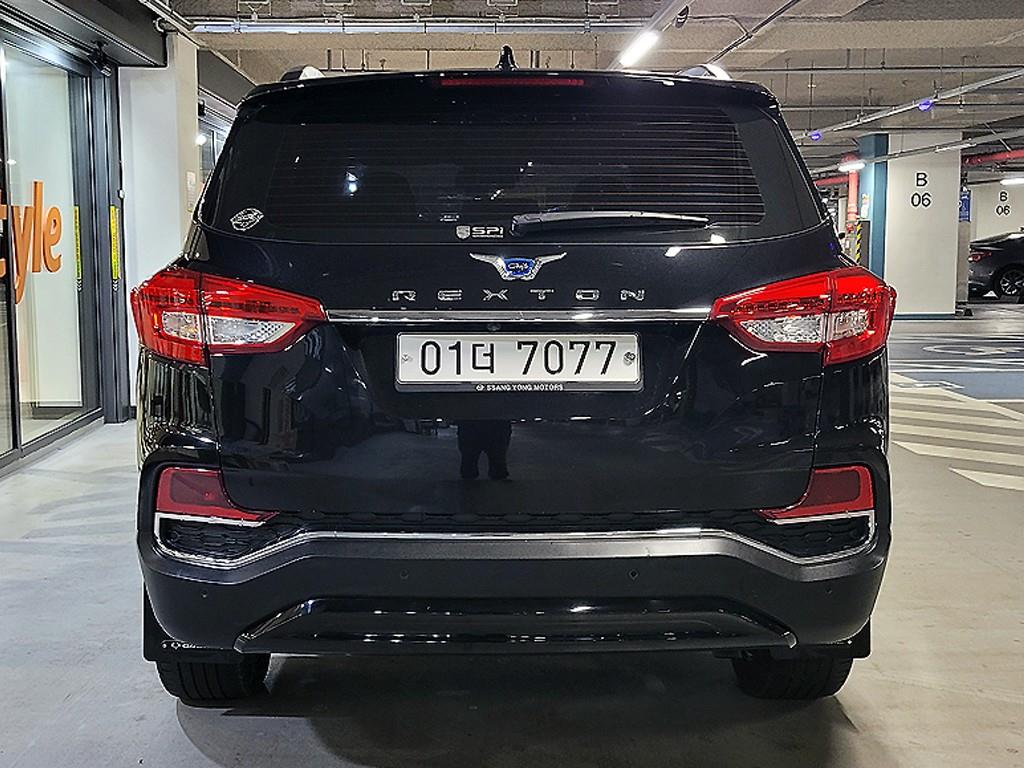 Ssangyong Rexton - Vista 5