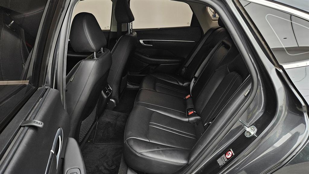 HYUNDAI Sonata - Vista 5