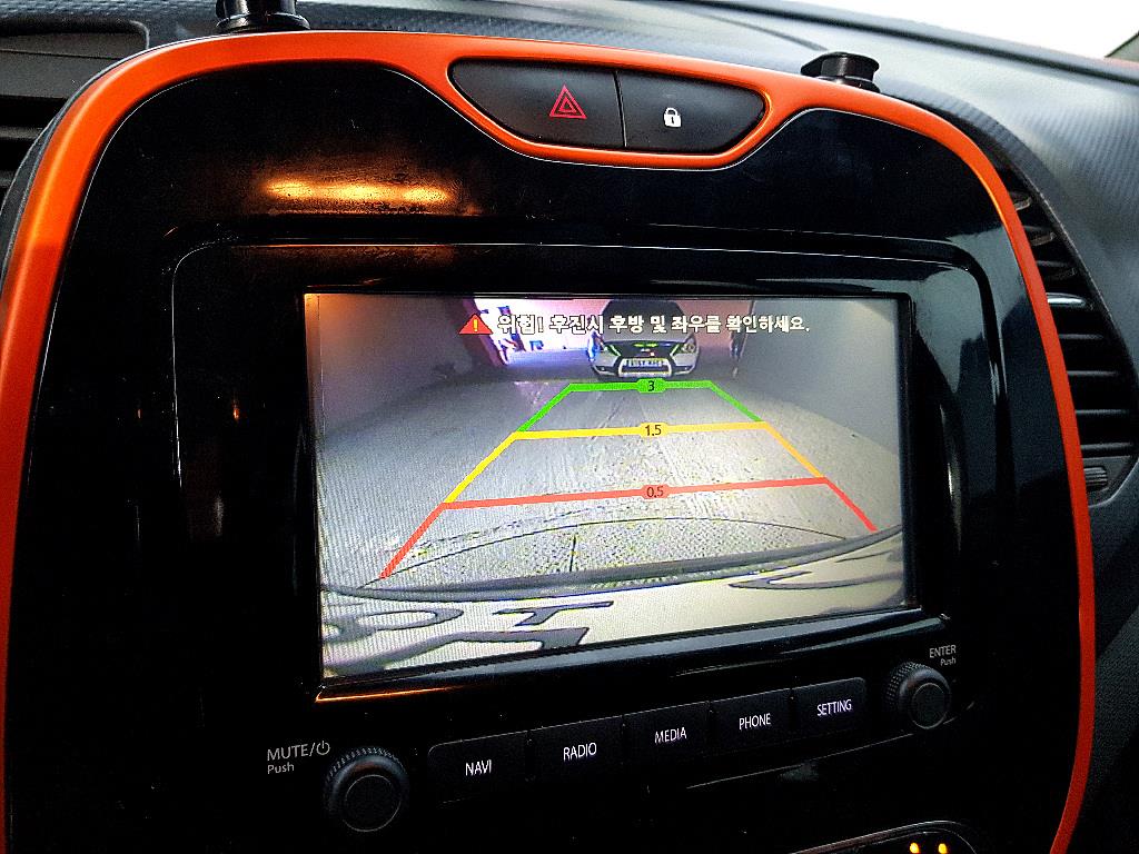 SAMSUNG QM3 - Vista 11