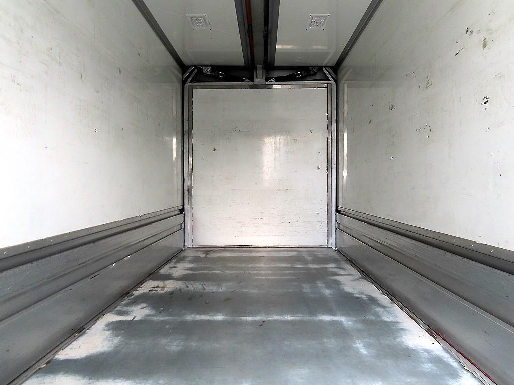 Small Truck Cargo (small) - Vista 6